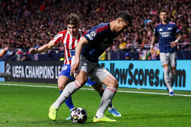 UEFA Champions League semifinals: Atletico de Madrid vs Arsenal April 29, Madrid, Madrid, Spain: Julian Alvarez figth for the ball with Saliba during UEFA Champions League 2025 26 match beetween Atletico de Madrid and Arsenal at Riyadh Air Metropolitano on April 29, 2026, in Madrid, Spain. Madrid Spain Madrid Madrid Spain Real Madrid C.F. v Manchester City - UEFA Champions League 2025 Copyright: xAlejandroxMatiasx
