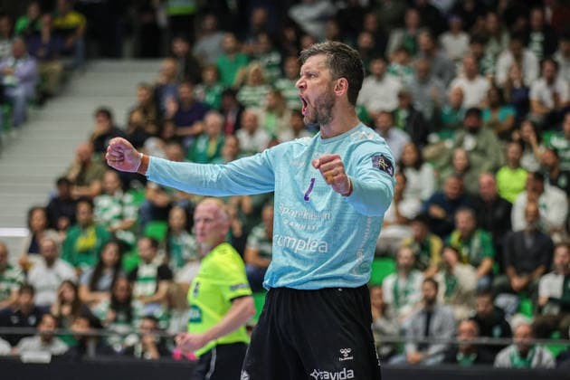1Landin, Niklas ALLBORG in action during the match between Sporting Clube de Portugal vs AALBORG HANDBOLD, valid for Machineseeker EHF Champions League Quarter-finals 2025 2026 at Pavilhao Joao Rocha in Lisbon on 29 Apri 2026. Lisbon Pavilhao Joao Rocha Lisbon Portugal Copyright: xIMAGOx xPRIMExSPORTSxIMAGESx xANGELOxMOREIRAx
