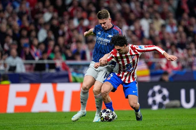 April 29, 2026, Madrid, Madrid, Spain: Viktor Gyokeres of Arsenal FC and Johnny Cardoso of Atletico de Madrid compete for the ball during the UEFA Champions League 2025 26 League Semi Final First Leg match between Atletico de Madrid and Arsenal FC at Riyadh Air Metropolitano on April 29, 2026, in Madrid, Spain. Madrid Spain - ZUMAa181 20260429_zaa_a181_381 Copyright: xDennisxAgyemanx