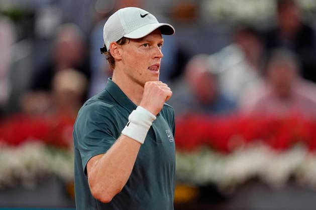 2026 Mutua Madrid Open in Madrid - 29 Apr 2026 Jannik Sinner of Italy celebrates victory after the match against Rafa Jódar of Spain (not in view) during the Men’s Singles quarter-final match of the 2026 Mutua Madrid Open at La Caja Magica. Madrid Spain Copyright: xGokhanxTanerx xSOPAxImagesx GTANER_SOPAImages_MutuaMadridOpenTennis_Madrid_ESP_29042026_00045