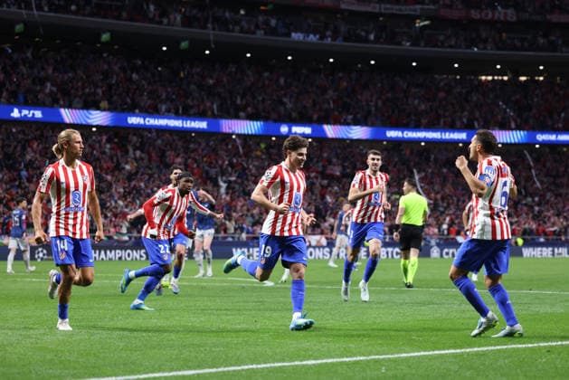 April 29, 2026, Madrid, Madrid, Spain: Julian Alvarez of Atletico de Madrid celebrates a goal with teammates during the UEFA Champions League 2025 26 League Semi Final First Leg match between Atletico de Madrid and Arsenal FC at Riyadh Air Metropolitano on April 29, 2026, in Madrid, Spain. Madrid Spain - ZUMAa181 20260429_zaa_a181_358 Copyright: xDennisxAgyemanx