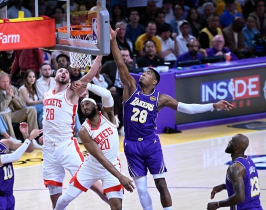 NBA, Basketball Herren, USA Playoff: Los Angeles Lakers vs Houston Rockets in Los Angeles LOS ANGELES, CA - APRIL 29: Alperen Sengun (28) of Rockets baskets during the NBA playoffs game 5 between Los Angeles Lakers and Houston Rockets at the Crypto.com Arena on April 29, 2026 in Los Angeles, California, United States. Tayfun Coskun Anadolu California United States. Editorial use only. Please get in touch for any other usage.  Copyright: x2026xAnadoluxTayfunxCoskunx