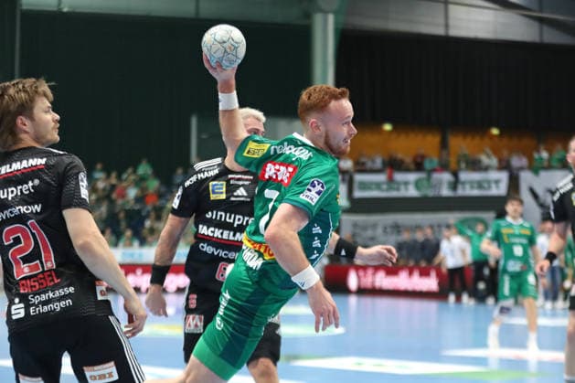 Handball DAIKIN HBL, SC DHfK Leipzig - HC Erlangen; 30.04.2026 Tomas Piroch (7, SC DHfK Leipzig) beim Wurf. Handball, DAIKIN HBL, 1. Bundesliga, Saison 2025 2026, 30. Spieltag: SC DHfK Leipzig vs. HC Erlangen am 30.04.2026 in der Quarterback Immobilien Arena Leipzig. Copyright: xBEAUTIFULxSPORTS JanxKaeferx