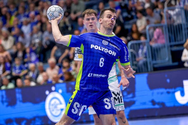 30.04.2026, Handball, 1. HBL, VfL Gummersbach - Frisch Auf! Göppingen, Saison 2025 2026 Herren, Schwalbe-Arena: Milos Vujovic (VfL Gummersbach 06) wirft den Ball auf das Tor Nordrhein-Westfalen Deutschland