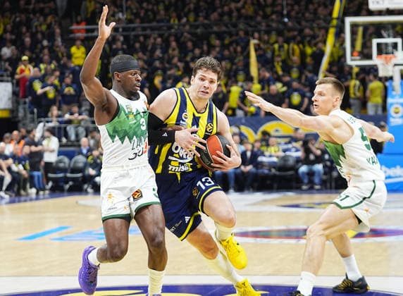 Fenerbahce Beko v Zalgiris - EuroLeague ISTANBUL, TURKIYE - APRIL 30: Tarik Biberovic (13) of Fenerbahce Beko in action against Sylvain Francisco (3) of Zalgiris during the EuroLeague play-off second match between Fenerbahce Beko and Zalgiris at Ulker Sports and Event Hall in Istanbul, Turkiye on April 30, 2026. Esra Bilgin Anadolu Istanbul Turkey. Editorial use only. Please get in touch for any other usage.  Copyright: x2026xAnadoluxEsraxBilginx