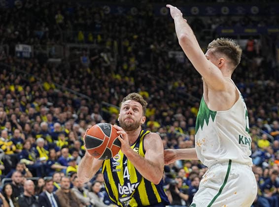 Fenerbahce Beko v Zalgiris - EuroLeague ISTANBUL, TURKIYE - APRIL 30: Nicolo Melli (4) of Fenerbahce Beko in action during the EuroLeague play-off second match between Fenerbahce Beko and Zalgiris at Ulker Sports and Event Hall in Istanbul, Turkiye on April 30, 2026. Esra Bilgin Anadolu Istanbul Turkey. Editorial use only. Please get in touch for any other usage.  Copyright: x2026xAnadoluxEsraxBilginx