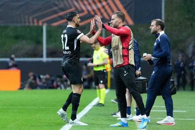 Vincenzo Grifo (SC Freiburg, 32) und Lucas Höler Lucas Hoeler (SC Freiburg, 09) Torjubel, Emotionen, Torschuss, Abschluss, Torerfolg, Tor, Treffer , Portugal, Fussball, UEFA Europa League, Halbfinale, Hinspiel, 2025 2026, SC Braga vs. SC Freiburg, 30.04.2026, Estadio Municipal de Braga, Braga, Braga Estadio Municipal de Braga Cavado Portugal Copyright: xArnexAmbergx