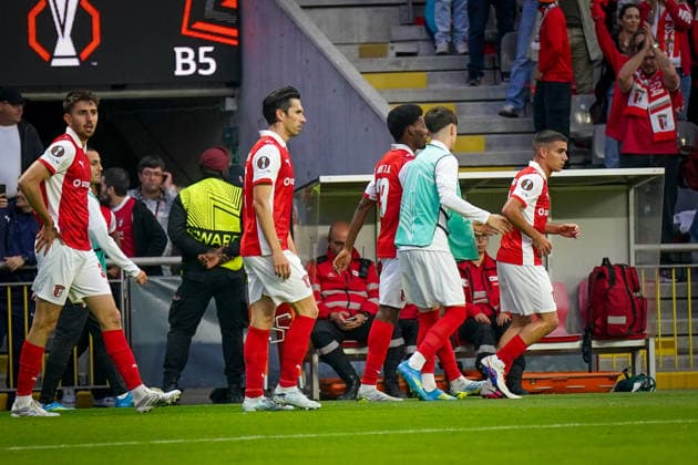 Portugal: Fussball Europa League 2025 - 2026, Halbfinale - Sporting Braga vs SC Freiburg - Estadio Municipal de Braga (POR): Tor und Torjubel zum 1:0 durch Demir Tiknaz (SC Braga, 34) Copyright: xJOERANxSTEINSIEKx