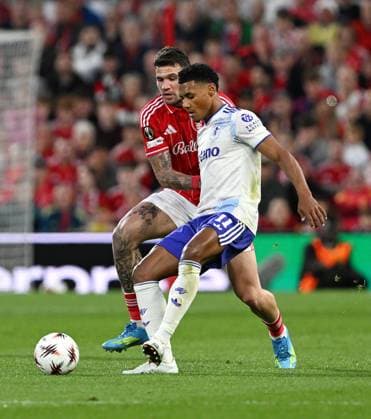 Morato of Nottingham Forest and Ollie Watkins of Aston Villa Nottingham Forest v Aston Villa, UEFA Europa League, Semi Final, First Leg, Football, City Ground, Nottingham, UK - 30 Apr 2026Nottingham City Ground United Kingdom EDITORIAL USE ONLY No use with unauthorised audio, video, data, fixture lists, club league logos or live services. Online in-match use limited to 120 images, no video emulation. No use in betting, games or single club league player publications. Copyright: xAnnaxGowthorpe Shutterstockx 16847974ah
