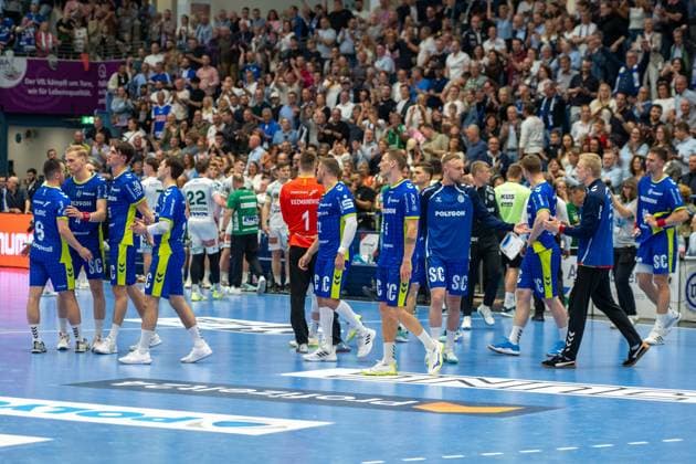 Emotionen nach dem Unentschieden in den letzten Sekunden, VfL Gummersbach vs. Frisch Auf! Goeppingen, Daikin Handball Bundesliga, Herren , 30. Spieltag, 30.04.2026 Gummersbach NRW Deutschland
