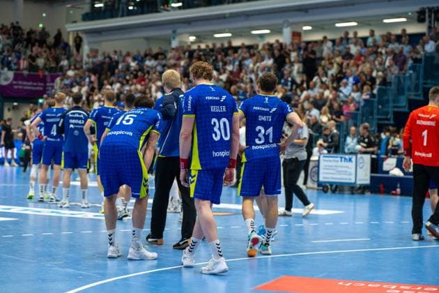 Emotionen nach dem Unentschieden in den letzten Sekunden, VfL Gummersbach vs. Frisch Auf! Goeppingen, Daikin Handball Bundesliga, Herren , 30. Spieltag, 30.04.2026 Gummersbach NRW Deutschland