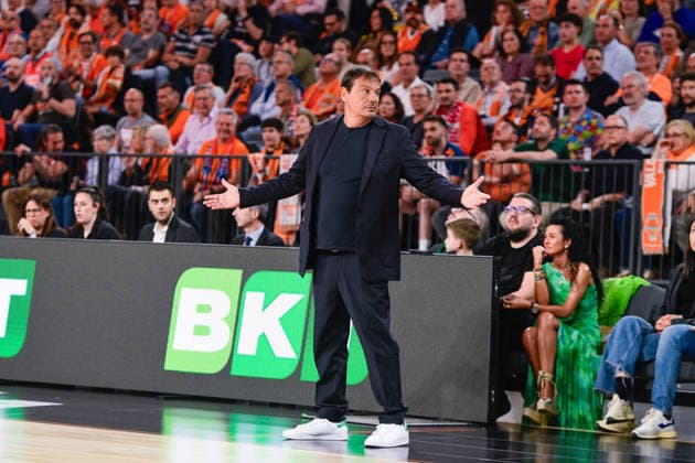 ESP: Valencia Basket v Panathinaikos AKTOR Athens PlayOff Euroleague. Ergin Ataman coach of Panathinaikos during the Euroleague match, playoff Game 2, between Valencia Basket and Panathinaikos AKTOR Athens played at Roig Arena Stadium on April 30, 2026 in Valencia Spain Valencia Spain Basketball Copyright: xPacoxMGEstudix xAgenciaxLOFx