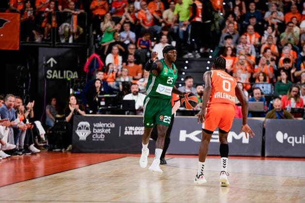 ESP: Valencia Basket v Panathinaikos AKTOR Athens PlayOff Euroleague. Kendrick Nunn of Panathinaikos during the Euroleague match, playoff Game 2, between Valencia Basket and Panathinaikos AKTOR Athens played at Roig Arena Stadium on April 30, 2026 in Valencia Spain Valencia Spain Basketball Copyright: xPacoxMGEstudix xAgenciaxLOFx