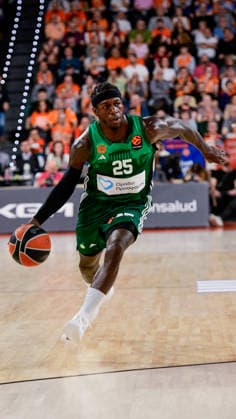 ESP: Valencia Basket v Panathinaikos AKTOR Athens PlayOff Euroleague. Kendrick Nunn of Panathinaikos during the Euroleague match, playoff Game 2, between Valencia Basket and Panathinaikos AKTOR Athens played at Roig Arena Stadium on April 30, 2026 in Valencia Spain Valencia Spain Basketball Copyright: xPacoxMGEstudix xAgenciaxLOFx