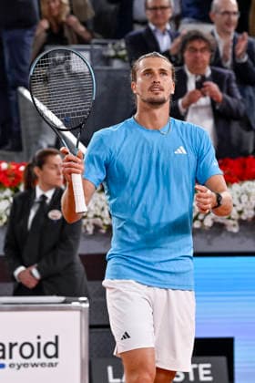 April 30, 2026, Madrid, Madrid, Spain: ALEXANDER ZVEREV of Germany - ADIDAS celebrating the match victory and waving to the crowd the Mutua Madrid Open 2026, ATP, Tennis Herren Masters 1000 and WTA, Tennis Damen 1000 tennis tournament, celebrated at Caja Magica on April 30, 2026 in Madrid, Spain. Madrid Spain - ZUMAc312 20260430_zsp_c312_327 Copyright: xOscarxManuelxSanchezx