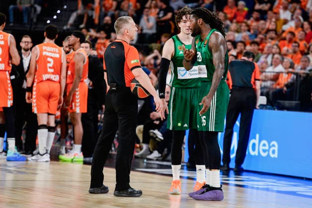 ESP: Valencia Basket v Panathinaikos AKTOR Athens PlayOff Euroleague. Mathias Lessort of Panathinaikos during the Euroleague match, playoff Game 2, between Valencia Basket and Panathinaikos AKTOR Athens played at Roig Arena Stadium on April 30, 2026 in Valencia Spain Valencia Spain Basketball Copyright: xPacoxMGEstudix xAgenciaxLOFx