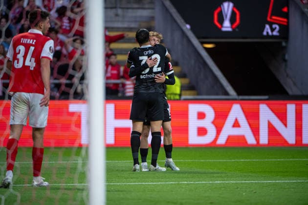 April 30, 2026, Braga, Braga, Portugal: BRAGA, PORTUGAL - APRIL 30: VINCENZO GRIFO of SC Freiburg celebrates his goal during the UEFA Europa League semi final first leg match between SC Braga and SC Freiburg at Estadio Municipal de Braga on April 30, 2026 in Braga, Portugal Braga Portugal - ZUMAl192 20260430_zsp_l192_034 Copyright: xMiguelxLemosx