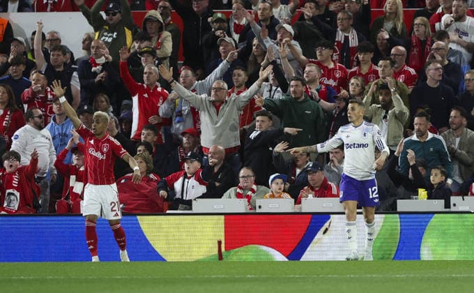 Nottingham Forest v Aston Villa, UEFA Europa League, Semi Final 1st leg 30.04.26 Nottingham Forest v Aston Villa, UEFA Europa League, Semi Final 1st leg Bradley Ormesher The Times Lucas Digne handball for penalty  Copyright: xBradleyxOrmesherx NINTCHDBPICT001077352313