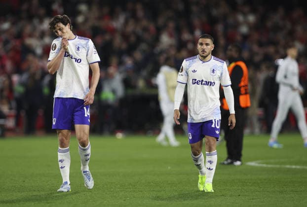 Nottingham Forest v Aston Villa, UEFA Europa League, Semi Final 1st leg 30.04.26 Nottingham Forest v Aston Villa, UEFA Europa League, Semi Final 1st leg Bradley Ormesher The Times Pau Torres and Emiliano Buendía of Aston Villa at the end  Copyright: xBradleyxOrmesherx NINTCHDBPICT001077357370