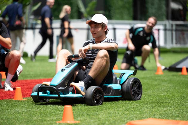 April 30, 2026, Miami Gardens, United States of America: KIMI ANTONELLI (ITA) of Mercedes-AMG 12 driving a go kart on media day during the 2026 Formula 1 Miami Grand Prix. Miami Gardens United States of America - ZUMAb177 20260430_aap_b177_035 Copyright: xTaidghxBarronx