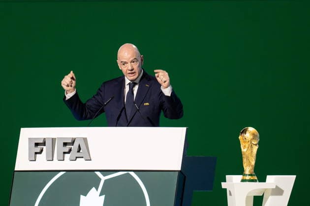 April 30, 2026, Vancouver, Bc, CANADA: FIFA president Gianni Infantino speaks during the 76th FIFA Congress, in Vancouver, on Thursday, April 30, 2026. Canada News - April 30, 2026  - ZUMAc35_ 20260430_zaf_c35_097 Copyright: xEthanxCairnsx