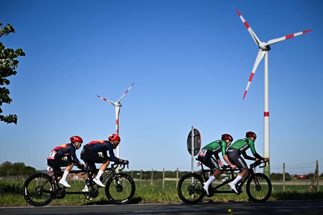 UCI Para Cycling Road World Cup: Round 2 Picture by Mathew Wells SWpix.com - 01 05 2026 - Cycling - UCI Para Cycling Road World Cup: Round 2 - Gistel, West Flanders, Belgium - MB Road Race - Damien Vereker (Ireland) piloted by Mitchell McLaughlin, Joan Sanso Riera (Spain) piloted by Eloy Teruel Rovira Copyright: x xSWpix.comx(t axPhotographyxHubxLtd)xMathewxWells SWpix.comx SWP-3030-13612