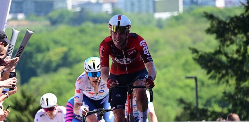 01.05,2026 xkhx Eschborn-Frankfurt am Main , Radrennen Radklassiker Eschborn-Frankfurt Mammolshainer Stich Berg An der Spitze JONAS RUTSCH