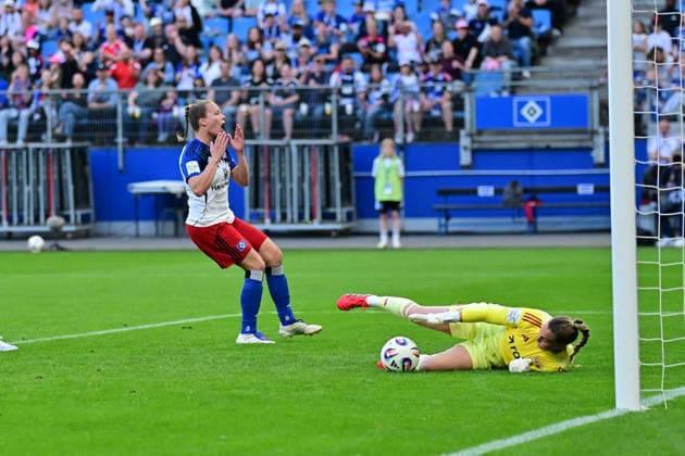 Fußball I Frauen I Saison 2025-2026 I Bundesliga I 24. Spieltag I Hamburger SV - 1. FC Union Berlin I 01.05.2026 Christin Martina Ingrid Meyer (16, Hamburger SV) nach einer vergebenen Chance. Hamburg Volksparkstadion Hamburg Deutschland Copyright: xLobeca WolfxGebhardtx