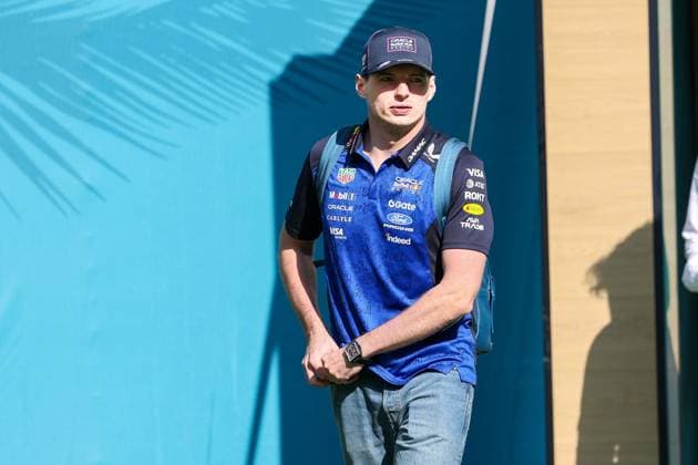 Max Verstappen (Oracle Red Bull Racing 3) im Paddock, Grosser Preis von Miami, Motorsport, Herren, Formel 1, Freies Training, 01.05.2026 Miami Florida USA