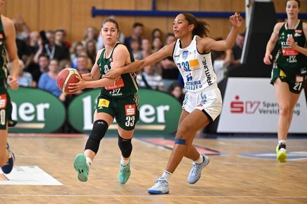 Basketball Toyota 1. Damen Bundesliga Finale um die Deutsche Meisterschaft 4. Spiel BC Pharmaserv Marburg - Rutronik Stars Keltern am 01.05.2026 in der Sporthalle am Georg-Gaßmann Stadion in Marburg Karina Denislavova Konstantinova ( Keltern ) gegen Lia Kentzler ( Marburg ) DFL regulations prohibit any use of photographs as image sequences and or quasi-video.