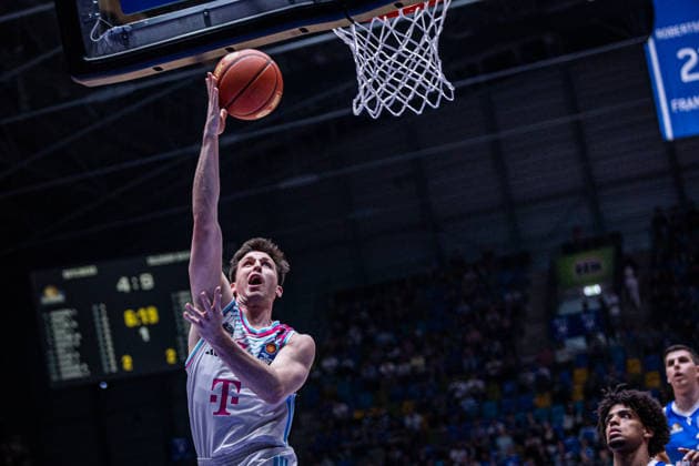 easyCredit Basketball Bundesliga, Frankfurt Skyliners vs.Telekom Baskets Bonn, 01.05.2026 Grayson Murphy (Telekom Baskets Bonn 7) punktet am Korb -- easyCredit Basketball Bundesliga, Frankfurt Skyliners vs.Telekom Baskets Bonn, 01.05.2026, SÜWAG ENERGIE Arena Frankfurt *** easyCredit Basketball Bundesliga, Frankfurt Skyliners vs Telekom Baskets Bonn, 01 05 2026 Grayson Murphy Telekom Baskets Bonn 7 scores at the basket easyCredit Basketball Bundesliga, Frankfurt Skyliners vs Telekom Baskets Bonn, 01 05 2026, SÜWAG ENERGIE Arena Frankfurt Copyright: xBEAUTIFULxSPORTS Derixx