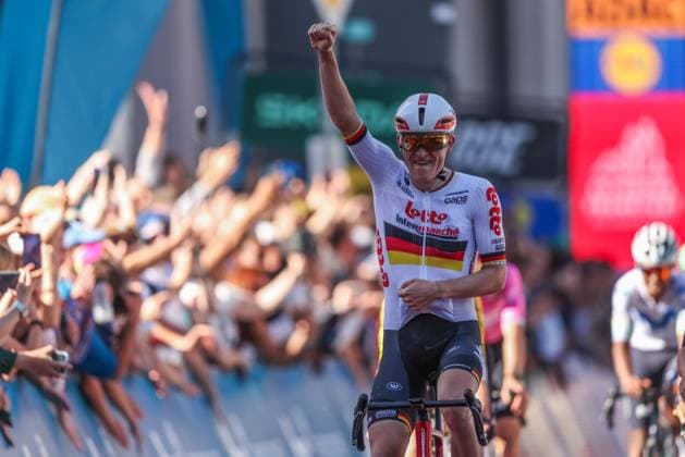 Radsport UCI WorldTour Men Elite 63. Eschborn-Frankfurt am 01.05.2026 Jubel zum Sieg durch Georg Zimmermann ( Lotto Intermarche )