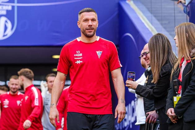 Sport Bilder des Tages 01.05.2026 WARSZAWA, PGE NARODOWY PILKA NOZNA ( FOOTBALL ), STS PUCHAR POLSKI SEZON 2025 2026 - FINAL PUCHARU POLSKI OFICJALNA KONFERENCJA PRASOWA I TRENING GORNIKA ZABRZE PRZED STS FINALEM PUCHARU POLSKI FOOTBALL OFFICIAL press conference, PK, Pressekonferenz AND TRAINING OF GORNIK ZABRZE BEFORE THE STS POLISH CUP FINAL NZ LUKAS PODOLSKI FOTO LUKASZ GROCHALA CYFRASPORT NEWSPIX.PL --- newspix.pl 