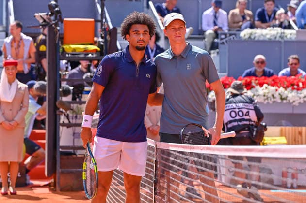 May 1, 2026, Madrid, Madrid, Spain: ARTHUR FILS of France †LACOSTE and JANNIK SINNER of italy - NIKE during the Mutua Madrid Open 2026, ATP, Tennis Herren Masters 1000 and WTA, Tennis Damen 1000 tennis tournament, celebrated at Caja Magica on 01 may, 2026 in Madrid, Spain. Madrid Spain - ZUMAc312 20260501_zsp_c312_058 Copyright: xOscarxManuelxSanchezx
