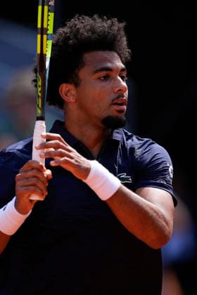 May 1, 2026, Madrid, Madrid, Spain: Arthur Fils of France plays against Jannik Sinner of Italy during the Mutua Madrid Open 2026 at La Caja Magica on May 01, 2026 in Madrid, Spain. Mutua Madrid Open 2026 - Day 12  - ZUMAa181 20260501_zaa_a181_062 Copyright: xOscarxJ.xBarrosox