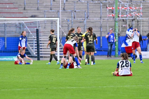 Fußball I Frauen I Saison 2025-2026 I Bundesliga I 24. Spieltag I Hamburger SV - 1. FC Union Berlin I 01.05.2026 Enttäuschte Spielerinnen der Hamburger SV Frauen nach Abpfiff. Hamburg Volksparkstadion Hamburg Deutschland Copyright: xLobeca WolfxGebhardtx