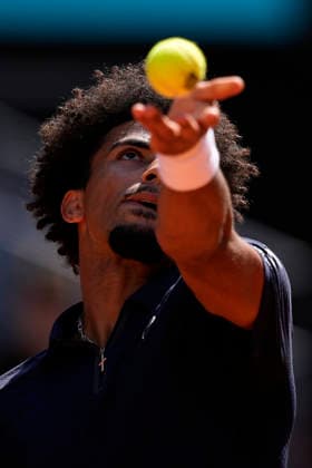 May 1, 2026, Madrid, Madrid, Spain: Arthur Fils of France plays against Jannik Sinner of Italy during the Mutua Madrid Open 2026 at La Caja Magica on May 01, 2026 in Madrid, Spain. Mutua Madrid Open 2026 - Day 12  - ZUMAa181 20260501_zaa_a181_066 Copyright: xOscarxJ.xBarrosox