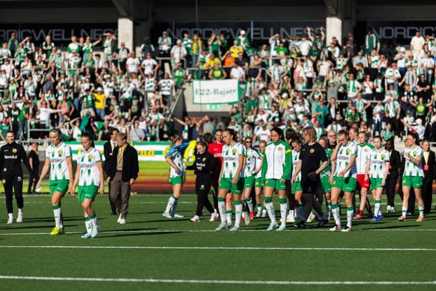 260501 Players of Hammarby look dejected after the UEFA Women s Europa Cup final between Häcken and Hammarby on May 1, 2026 in Göteborg. Photo: Michael Erichsen BILDBYRAN COP 89 DS0574 fotboll football soccer fotball europa cup häcken hammarby uefa womens europa cup dam bbeng depp dejected Copyright: MICHAELxERICHSEN BB260501MI064