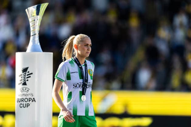 260501 Alice Carlsson of Hammarby looks dejected after the UEFA Women s Europa Cup final between Häcken and Hammarby on May 1, 2026 in Göteborg. Photo: Michael Erichsen BILDBYRAN COP 89 DS0574 fotboll football soccer fotball europa cup häcken hammarby uefa womens europa cup dam bbeng dejected depp Copyright: MICHAELxERICHSEN BB260501MI068