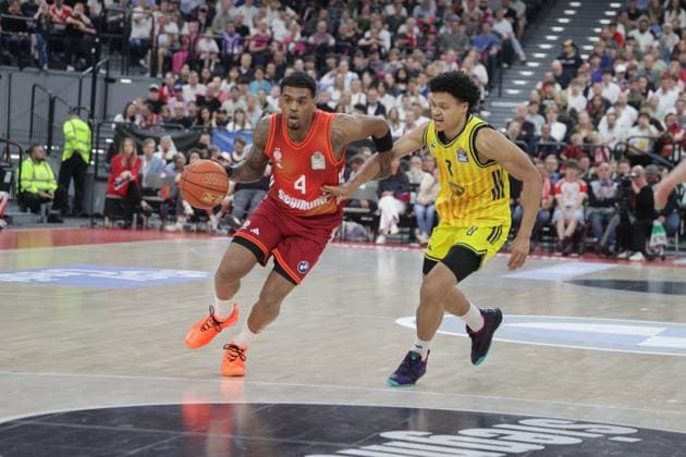 Game scene. Basketball: Bayern - Berlin. Bundesliga, FC Bayern Basketball - ALBA Berlin, 27.Spieltag, Saison 2025-2026, 1.05.2026, in Muenchen, S A P G A R D E N, Deutschland. Quelle Copyright Credit : Oryk HAIST