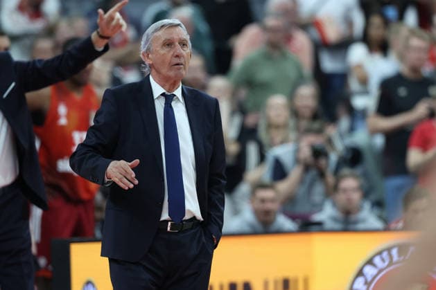 Svetislav Pesic (FC Bayern Basketball, Chef-Trainer), GER, FC Bayern Basketball vs. Alba Berlin, Basketball, easycredit Basketball Bundesliga, 27. Spieltag, Saison 2025 2026, 01.05.2026, GER, FC Bayern Basketball vs. Alba Berlin, Basketball, easycredit Basketball Bundesliga, 27. Spieltag, Saison 2025 2026, 01.05.2026 Muenchen Copyright: xEibner-Pressefoto JennixMaulx EP_JML