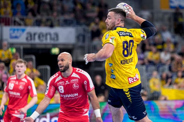 Jannik Kohlbacher (RNL, 80), beim Sprungwurf, Wurf, Torwurf, Action, Aktion, Spielszene, 01.05.2026, Mannheim (Deutschland), Handball, Bundesliga, Rhein-Neckar Löwen - MT Melsungen