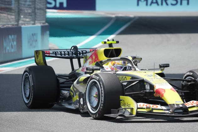 01.05.2026, Miami International Autodrome, Miami, Formula 1 Crypto.com Miami Grand Prix 2026 ,im Bild Liam Lawson (NZL), Visa Cash App Racing Bulls Formula One Team (Photo by Hasan Bratic DeFodi Images) -