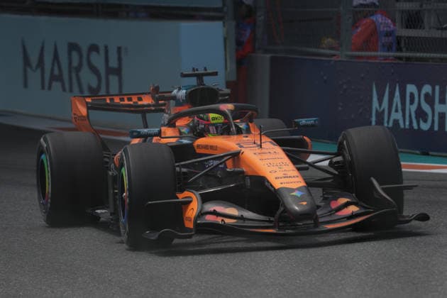 01.05.2026, Miami International Autodrome, Miami, Formula 1 Crypto.com Miami Grand Prix 2026 ,im Bild Oscar Piastri (AUS), McLaren Mastercard F1 Team (Photo by Hasan Bratic DeFodi Images) -