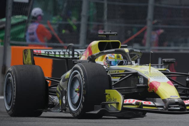 01.05.2026, Miami International Autodrome, Miami, Formula 1 Crypto.com Miami Grand Prix 2026 ,im Bild Arvid Lindblad (GBR), Visa Cash App Racing Bulls Formula One Team (Photo by Hasan Bratic DeFodi Images) -