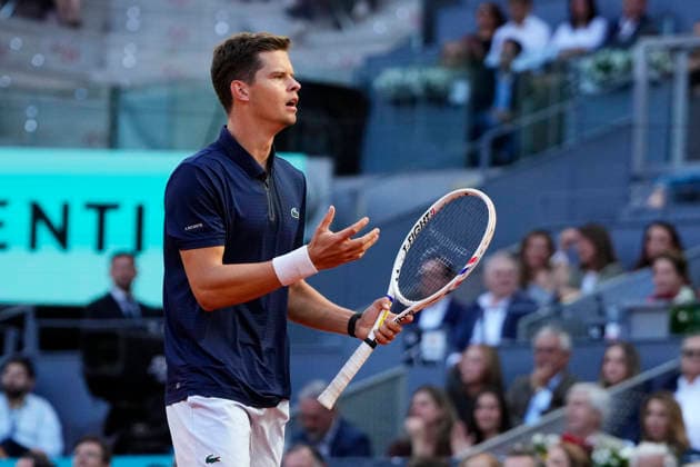 Mutua Madrid Open - Day Twelve Alexander Blockx of Belgium plays against Alexander Zverev of Germany during Men s Singles semi-final match on Day twelve of the Mutua Madrid Open 2026, ATP, Tennis Herren Masters 1000 and WTA, Tennis Damen 1000 tournament celebrates at La Caja Magica on May 1, 2026 in Madrid, Spain. Madrid Spain  Copyright: xJosexBretonx originalFilename:bretonhernandez-mutuamad260501_npdBV.jpg