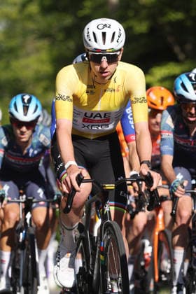 01.05.2026 Orbe , SCHWEIZ, Tour de Romandie 2026 3.Etappe Orbe - Orbe Tadej Pogacar SLO Team UAE Emirates im Anstieg zum Col Mollendruz