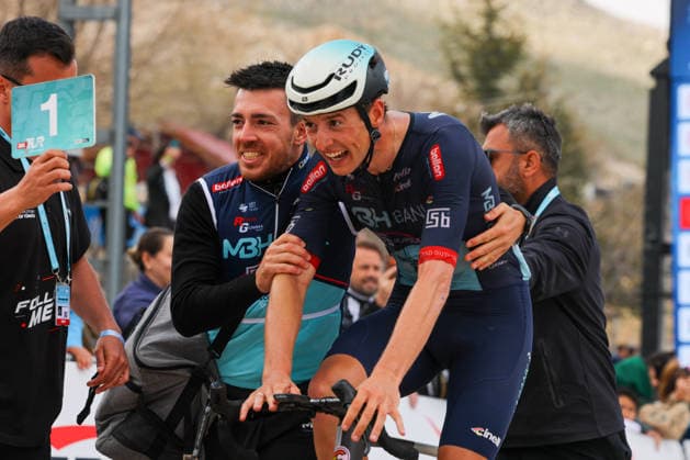 The 61st Presidential Cycling Tour of Turkiye (TUR 2026) has officially begun, starting with its opening stage in the coastal town of Cesme, Izmir. Held under the auspices of the Presidency of the Republic of Türkiye, this prestigious UCI ProSeries race brings together 23 teams and 161 world-class cyclists to compete over eight days, from April 26 to May 3, 2026...The 2026 edition unfolds across routes showcasing some of Türkiye s most striking landscapes. Starting in Cesme, the race follows the Aegean and Mediterranean coastlines, covering stages through Antalya and the southern shores before concluding in the capital, Ankara. Beyond sporting competition, the tour plays a key role in promoting Türkiye s natural and cultural richness on a global stage..This year, the race consists of 8 stages covering approximately 1,200 kilometers. Nearly 20 teams and over 150 riders from around the world are competing, under the coordination of the Turkish Cycling Federation..With the first three stages completed, the pace in the peloton has intensified and the general classification has begun to take shape. Sprint finishes and technically demanding routes have stood out, with the third stage drawing attention for its high tempo and dramatic finale..The third stage of the 61st Presidential Cycling Tour of Türkiye (TUR 2026) was won by Colombian rider Ivan Ramiro Sosa of Equipo Kern Pharma. Covering the 132.7-kilometer Marmaris-KÄÂ±ran route, Sosa finished in 3 hours, 40 minutes, and 25 seconds. In the summit finish, Australian rider Sebastian Berwick of Caja Rural-Seguros RGA placed second, while French rider Nicolas Breuillard of TotalEnergies finished third..As the race progresses, challenging climbs and critical time gaps are expected to further heighten the excitement. The tour continues to deliver a compelling blend of elite competition and global vis Copyright: RizaxOzel 19081581