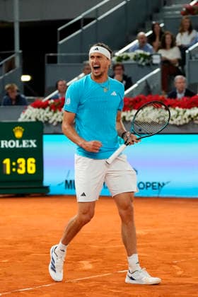 Mutua Madrid Open - Day Twelve Alexander Zverev of Germany celebrates the victory after winning against Alexander Blockx of Belgium during Men s Singles semi-final match on Day twelve of the Mutua Madrid Open 2026, ATP, Tennis Herren Masters 1000 and WTA, Tennis Damen 1000 tournament celebrates at La Caja Magica on May 1, 2026 in Madrid, Spain. Madrid Spain  Copyright: xJosexBretonx originalFilename:bretonhernandez-mutuamad260501_npeIa.jpg