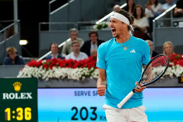 Sport Bilder des Tages Mutua Madrid Open - Day Twelve Alexander Zverev of Germany celebrates the victory after winning against Alexander Blockx of Belgium during Men s Singles semi-final match on Day twelve of the Mutua Madrid Open 2026, ATP, Tennis Herren Masters 1000 and WTA, Tennis Damen 1000 tournament celebrates at La Caja Magica on May 1, 2026 in Madrid, Spain. Madrid Spain  Copyright: xJosexBretonx originalFilename:bretonhernandez-mutuamad260501_npY1c.jpg